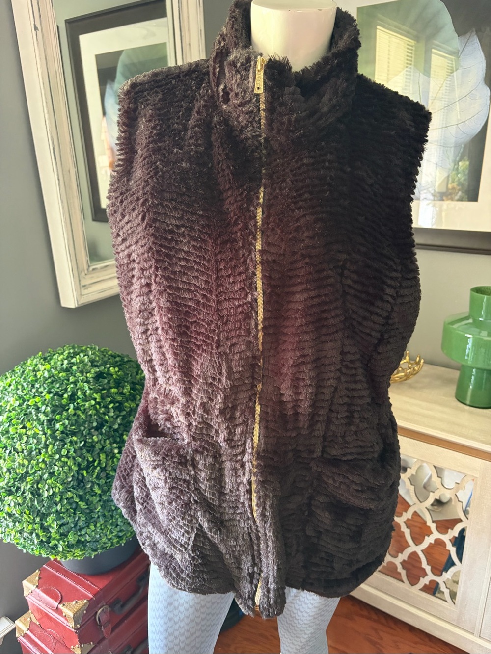 Kim Rogers Dark Brown Plush Zip-Front Teddy Vest